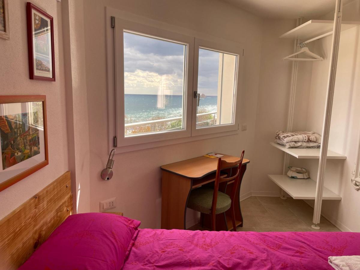 Sea House Iun Q7317 Apartment Santa Maria Navarrese Luaran gambar